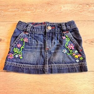 Gap Denim Skirt Floral‎ Embroidered Adjustable Waist Toddler Girl 2 Years